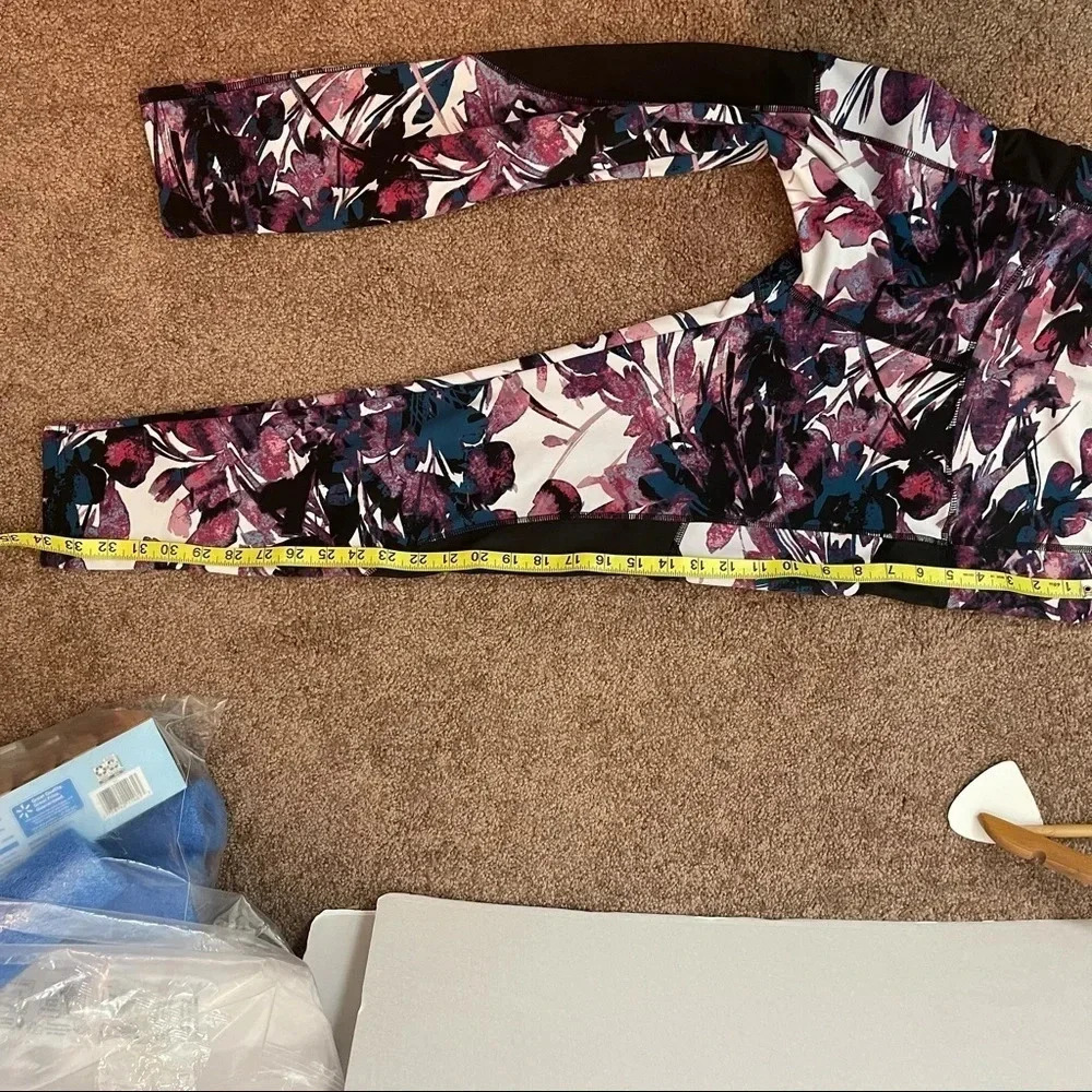 TKO Floral Yoga Exercise Legging Crop Pants - Picture 10 of 12